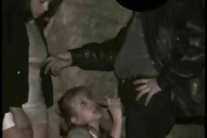 التجسس الرجل اللعنة 2 العاهرات في الحديقة أشرطة الفيديو الإباحية الرجال