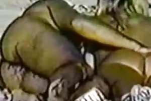شاطئ اللعب الغش زوجه مشاهدة الاباحية على الانترنت