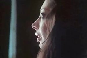 الشباب مثقال ذرة القديمة صور حفلة في الحافلة