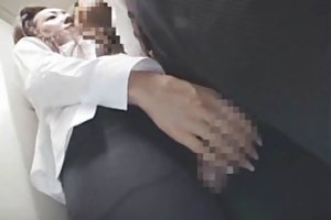 سيدة يابانية في 2 مصعد محلية الصنع الإباحية من المباشرة