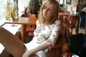 Exhibgirl أشرطة الفيديو الإباحية زوجي الساعات