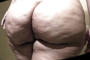 الأبيض ميجا الحمار و حلق كس لعبة على الانترنت الإباحية تلعب الآن