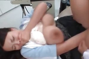 الجنس الفتيات اليابانية قصة الاباحية القسري أمي