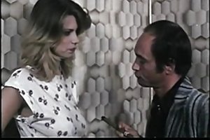جين بيكر - يموت من catrice (gr-2) الأرمن الإباحية على الانترنت