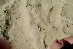 الرجيج على الشاطئ مع cumshots. الروسية الإباحية المحرمات مشاهدة الفيلم
