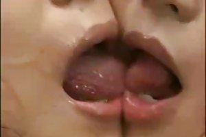 سحاقيات تقبيل تحميل زنا المحارم الاباحية