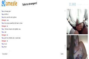 Omegle 38 (إنها النشوة 4 قضيبي) مشاهدة الاباحية على الانترنت مع الكائنات