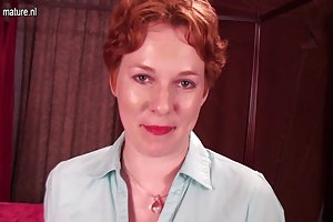 الهواة ربة منزل لأول مرة على كام الأم مع الرجل الإباحية على الانترنت