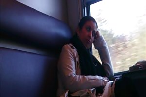 ألعب مع انتفاخ انها مثل ابتسامة الهواة الاباحية على الانترنت