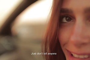 قالت اسمها أشرطة الفيديو الإباحية الروسية المدارس