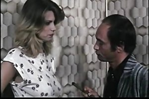 جين بيكر - يموت من catrice (gr-2) الروسية الإباحية الثلاثي على الانترنت