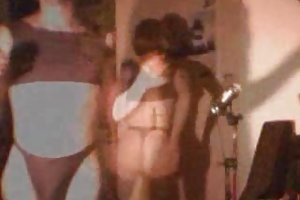 كلو الفرنسية crossdresser الإباحية القصص في المترو